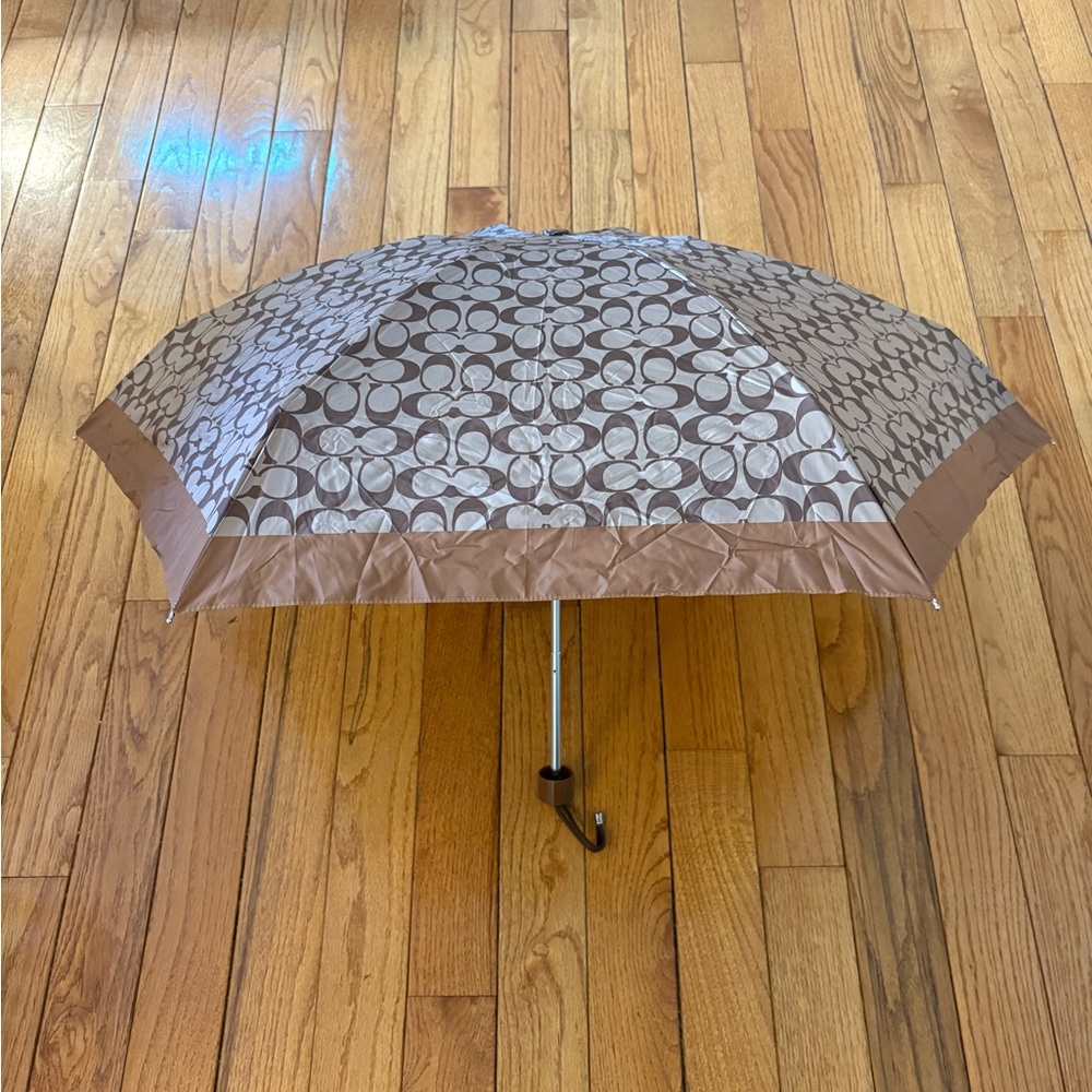 COACH mini UV umbrella - never used!